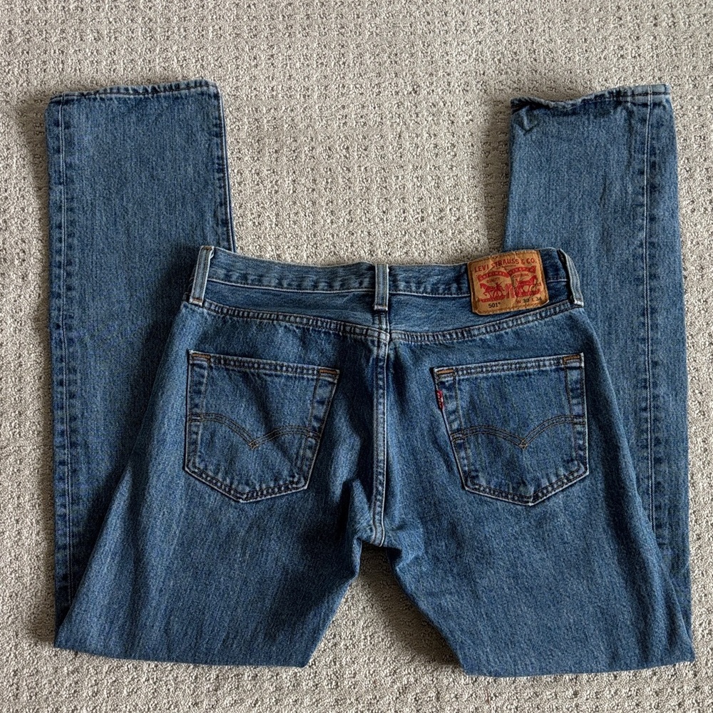 Levi's 501 Men's Button Fly Classic Denim Jeans W30 L34